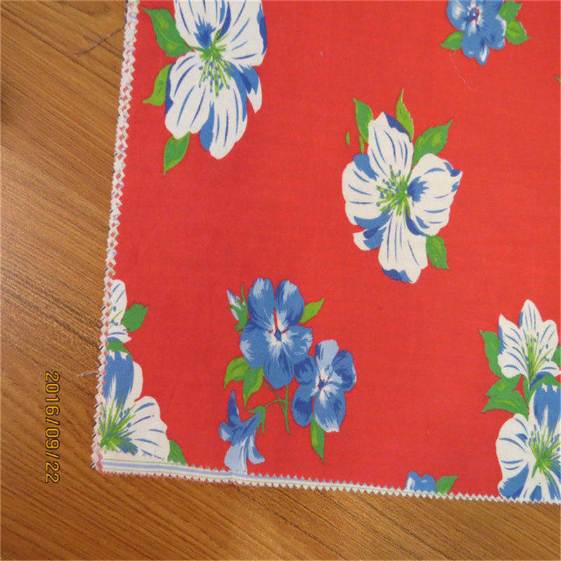 China Cheap price Polyester Cotton Blend Fabric -
 C100 30*30 68*68 pocketing lining fabric – Pengtong