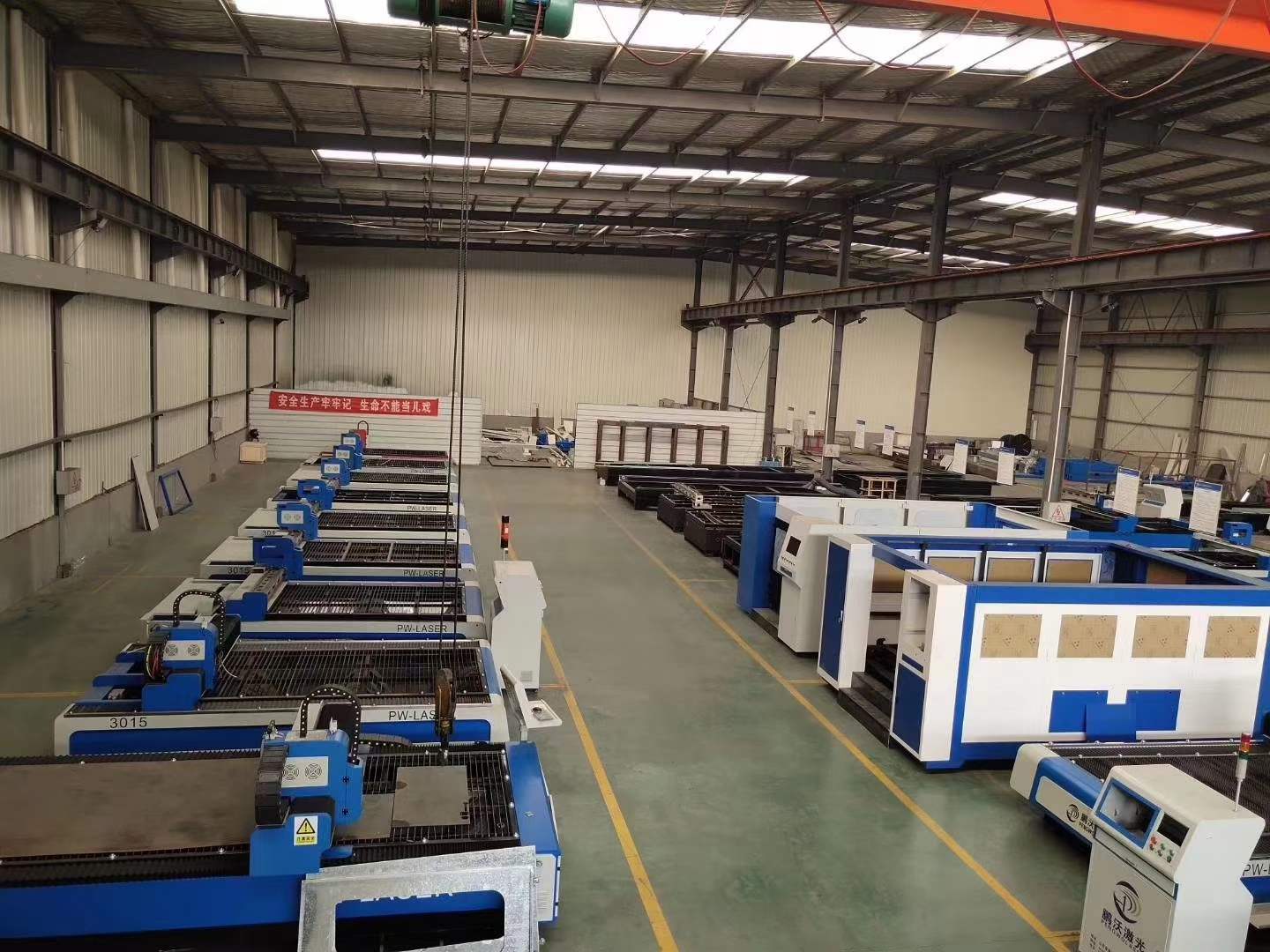 The importance of laser cutting machine guide rail device