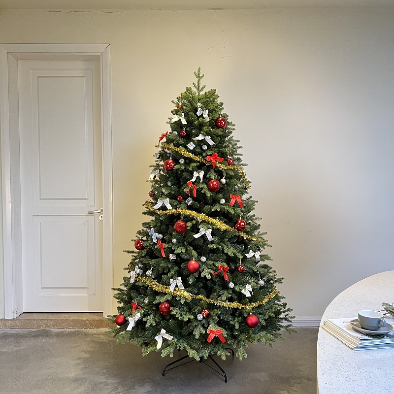 Artificial PE Christmas Tree Grand 210cm_7