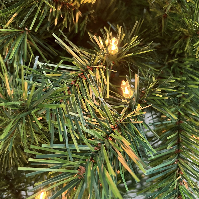 PINEFIELDS Árbol de Navidad preiluminado de 7 pies, árbol de Navidad artificial con luces, árbol de Navidad iluminado, 400 luces transparentes UL, puntas mixtas de PVC, bisagra, base de metal