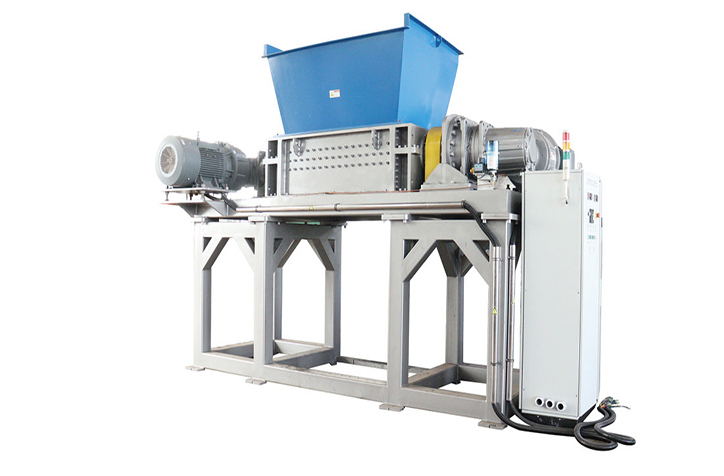 Powerful Dual Shaft Shredder for Efficient Material Processing