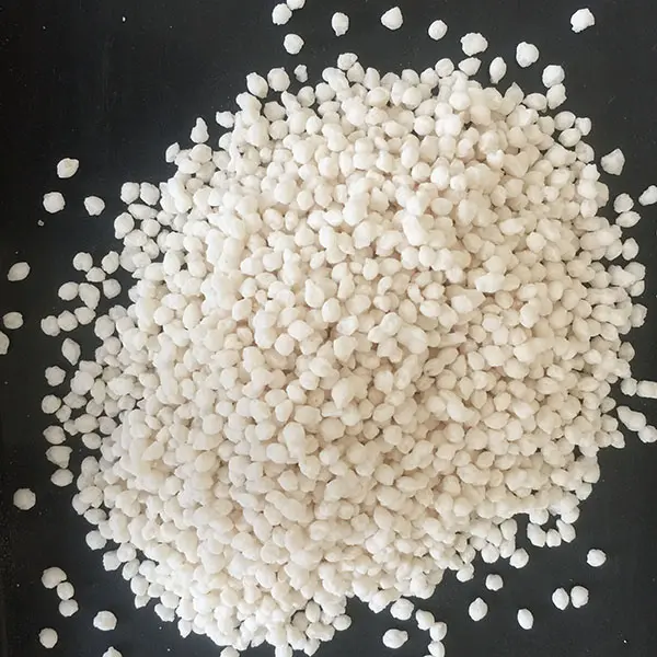 Beneficiile pulverizării sulfatului de amoniu pentru grădinile de legume