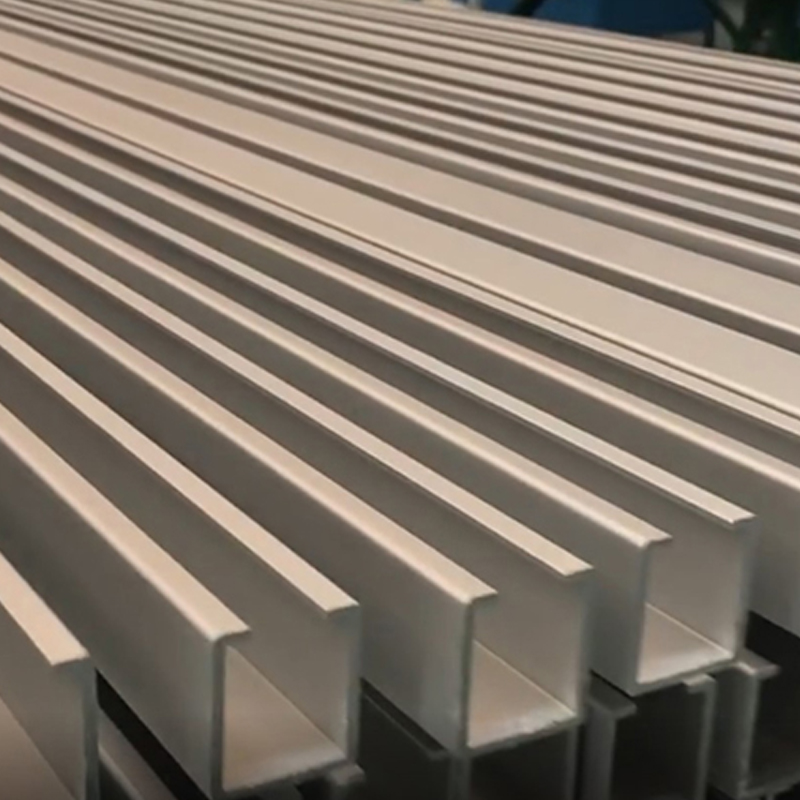 What are the differences and advantages of stainless steel channel steel, aluminum channel steel, electro-galvanized channel steel, hot-dip galvanized channel steel