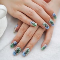 # LF-JP1848 Private Label Press on Nails Medium Square, Blue and Green Press on Nails, Fake Nails with French Tip Design, Glossy Full Cover Glue on Nails, Artificial Acrylic Stick on Nails, False Nails with Flower for Women and Girls