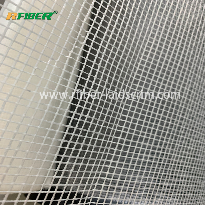 Short Lead Time for Fire Resistant Insulation - Polyester netting fabric  Laid Scrims for FRP pipe fabrication for Middle East Countries – Ruifiber  factory and manufacturers