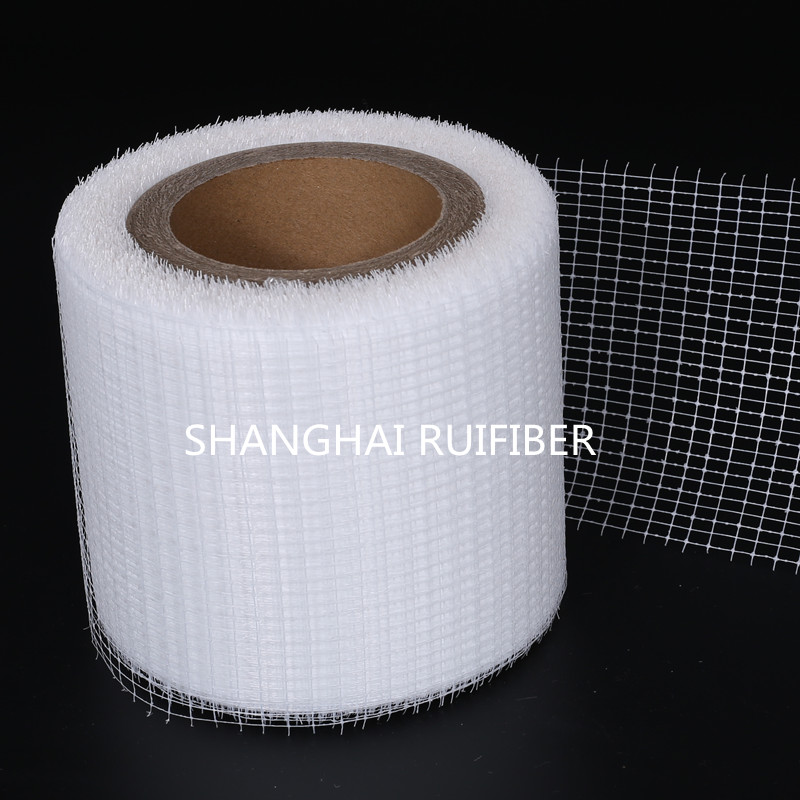 New Delivery for Scrim Reinforced Caseliners -
 Polyester laid scrims mesh for glass fiber reinforced plastics mortar pipes – Ruifiber
