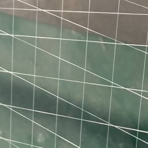 Triaxial Fiberglass mesh ልብስ የተዘረጋ ስክሪፕቶች ለአሉሚኒየም ፎይል ማገጃ