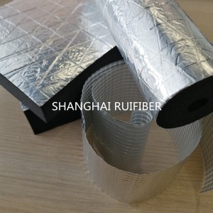 Triaxial fiberglass net fabric laid scrims for aluminum foil insulation