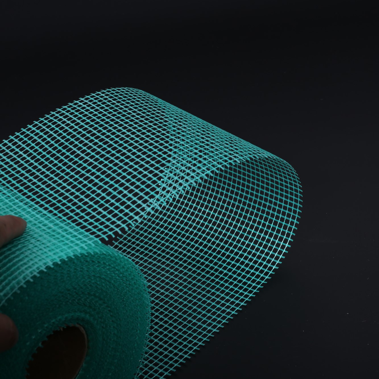 PriceList for Polyester Woven Fabric - Fiberglass mesh rolls for reinforcing ,fiberglass netting mesh – Ruifiber detail pictures
