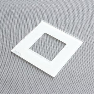 China New Product China Factory Supply 0.7mm 1.0mm Schutzglas mat Anti-Glare Beschichtung fir Auto Dashboard