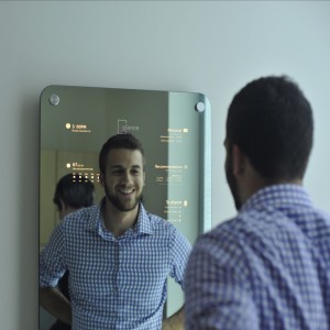 Велепродаја ОЕМ Кина паметни стаклени зидни намештај ЛЕД огледало са сензором без додира