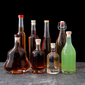 Çin 700 ml yüksek kaliteli viski votka cam şişe