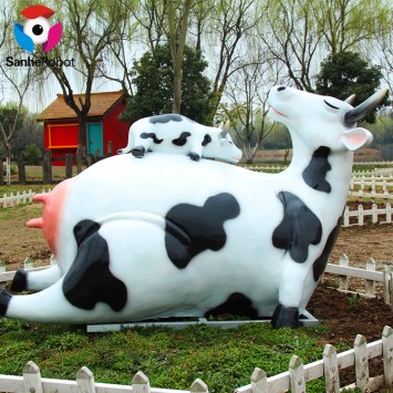 Outdoor Garden Life Size Animatronic Attractive Fiberglass Cow Statue