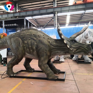 Life-sized realistic model dinosaur animaotronic dinosaur triceratops for jurassic park