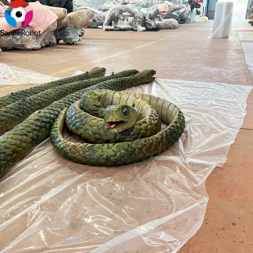 High Simulation Amusement Park Animal Life Size Snake Black Mamba for sale