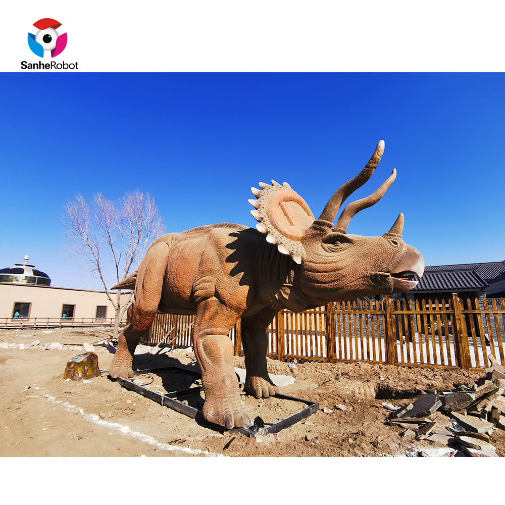 China Wholesale Giant Dinosaur Head Factory Quotes - Amusement Park Animated Life Size Artificial Animatronic Remote Control Triceratops Dinosaur  – Sanhe detail pictures