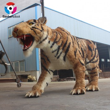 Handmade robotic mechanical animal model tiger sculptures