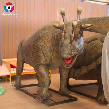 Outdoor playground products handmade lifelike robotic animal Uintatherium for sale
