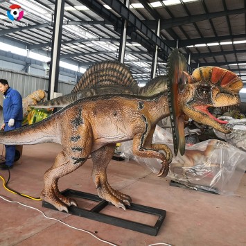 Sanhe Spray Water Dilophosaurus Lively Robot Dinosaurs for Sale