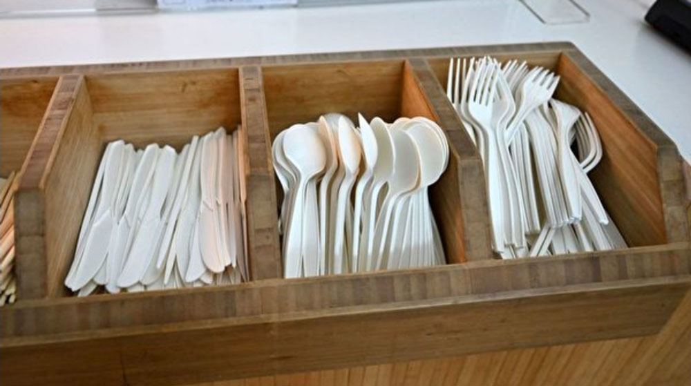 England Has Banned Shops And Catering Businesses From Using Disposable Plastic Tableware