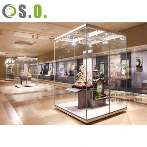 High end museum showcase vitrine showcase glass showcase