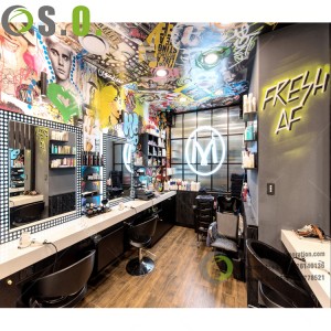 Ekran grimi i dyqanit të sallonit të bukurisë Manekin mobiljesh për sallonin e flokëve