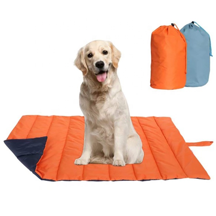 Wholesale dog supplies camping pet bed portable waterproof large dog beds outdoor travel dog bed mat