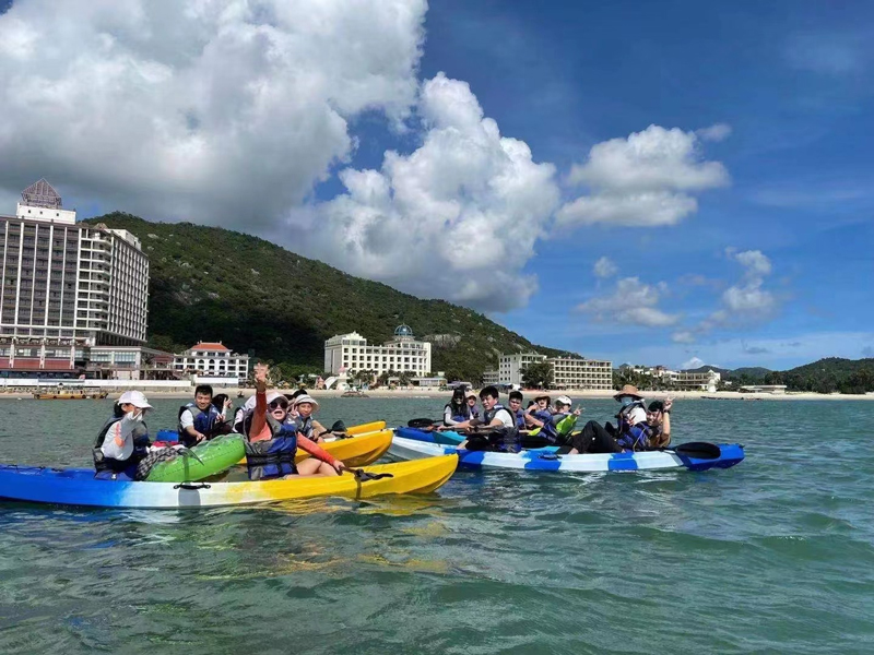 Traveling together in the sky and sea: Shine ever team activities enjoy a diverse experience