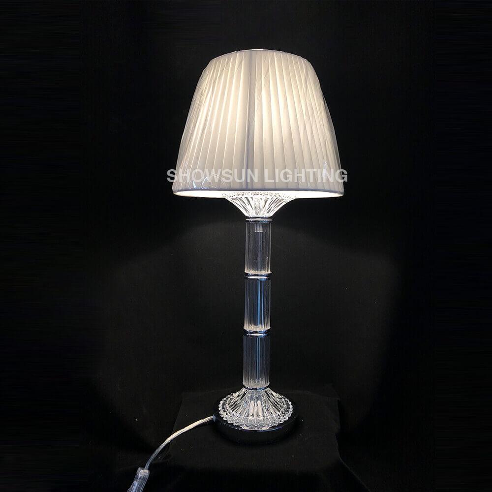 Lámpara de mesa inspirada en Baccarat para decoración de bodas