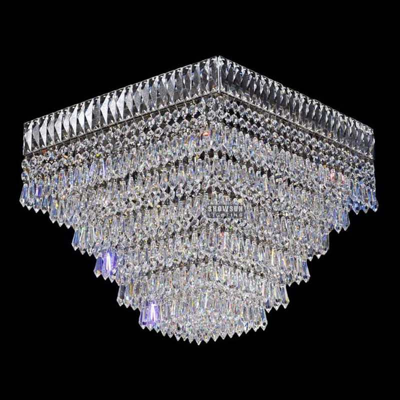 Ширина 51 см. Потолочный светильник в стиле ампир с заподлицо с кристаллами.