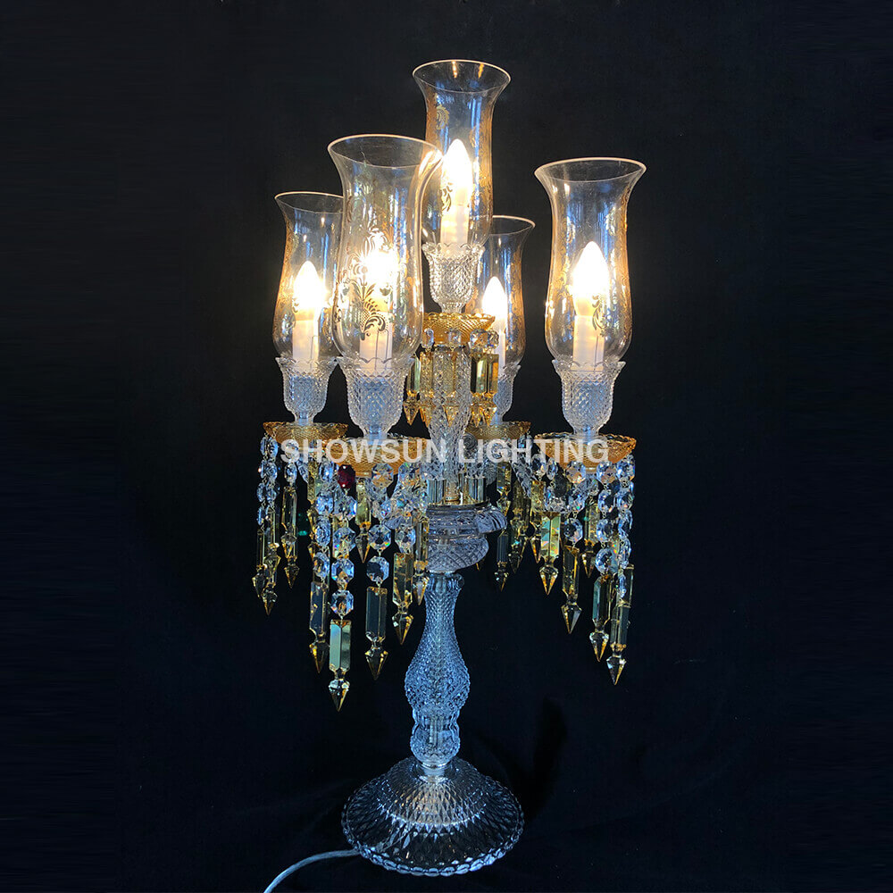 5 fényű, átlátszó és borostyánsárga Baccarat lámpa Kristály asztali lámpa esküvőre