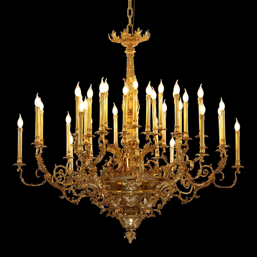 Francoski bakreni lestenec s 36 lučmi v baročnem slogu