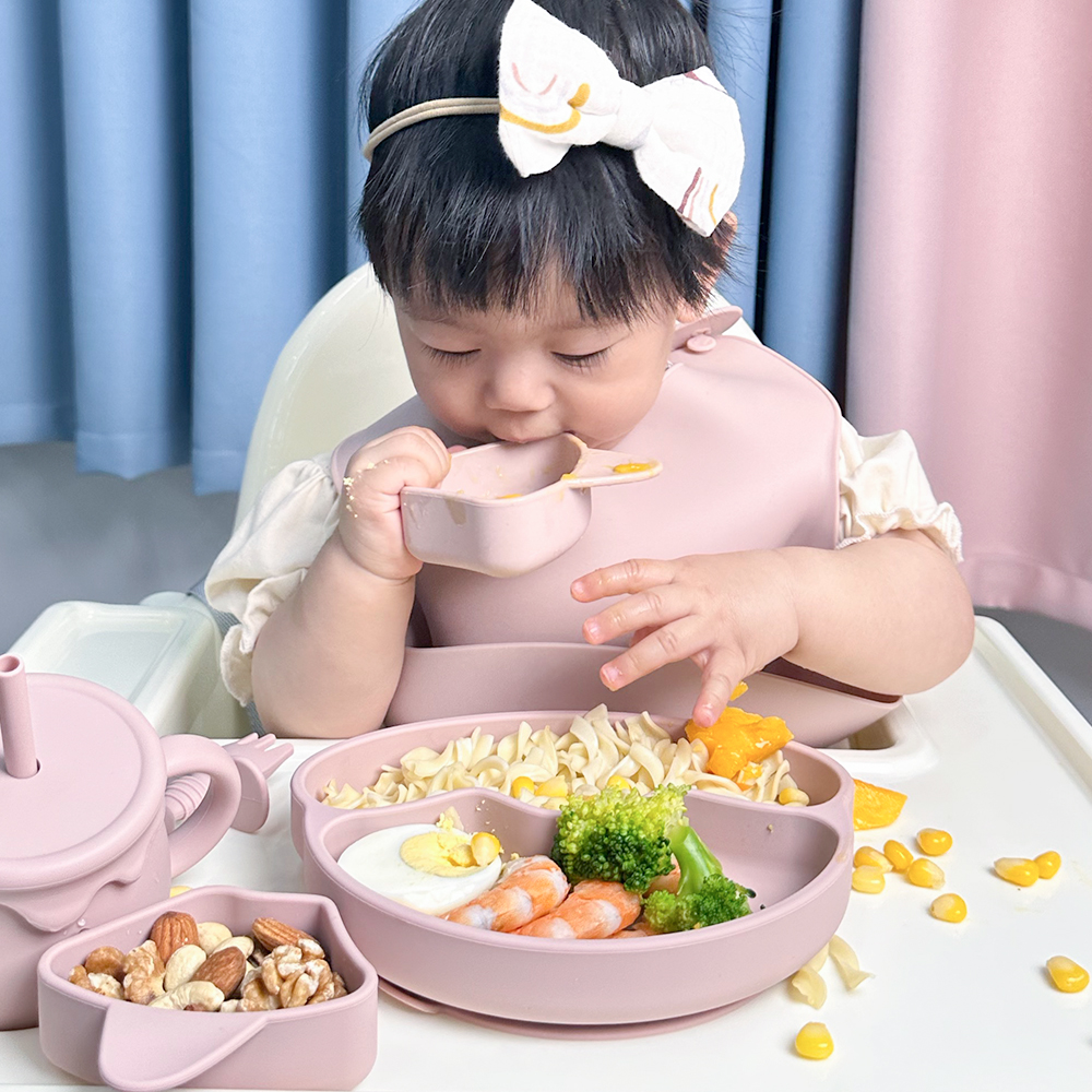 Истражување на добрите и лошите страни на силиконските преградни чинии за оброк на вашето дете l Melikey