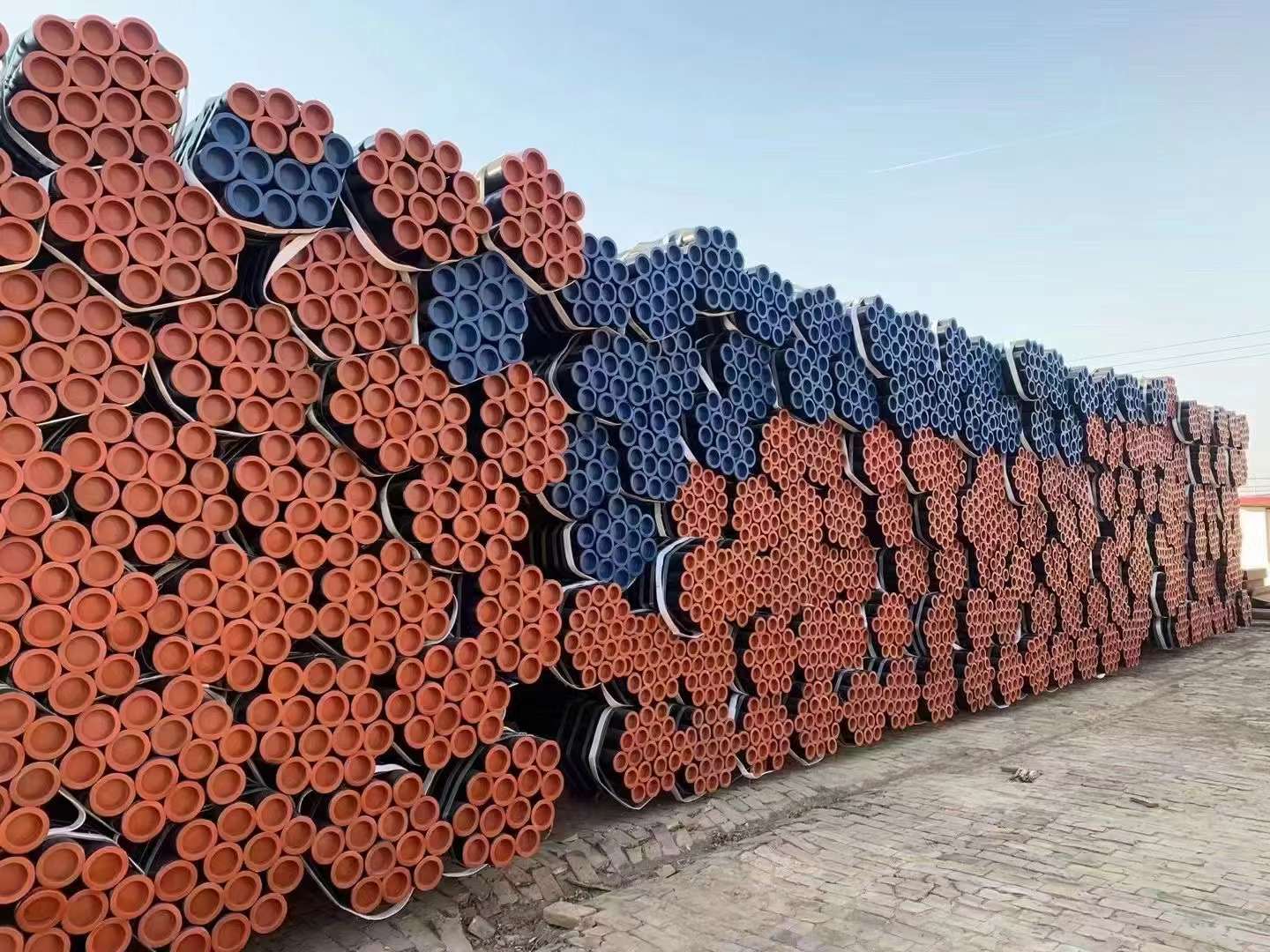 ASTM Ss 201 304 304L 316 316L 310S 309S 430 904L 2205 Welded Round/Square/Rectangular/Hex/Oval Tube or Carbon/Aluminum/Galvanized/Seamless/Stainless Steel Pipe Featured Image