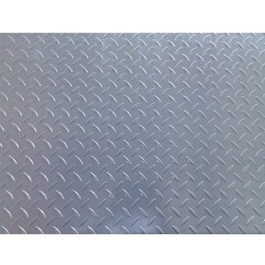 Online Exporter China Hot dip galvanized safety tread checkered steel sheet ST37 ST52 SS400