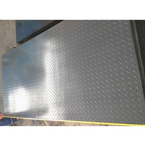 Checkered Steel Sheets