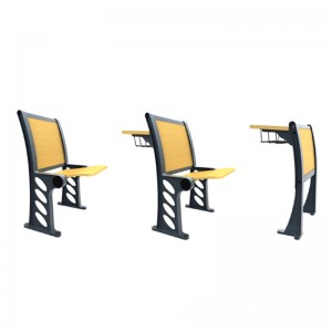 HS-3204 |Skrivebord og stol sælges