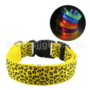 Special Price for China Custom Wholesale Pet Accessory Cat Flashing Light LED USB Dog Collar and Leash