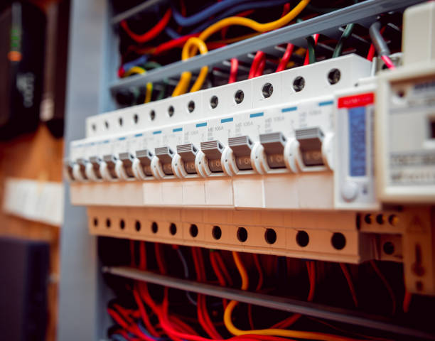 The Global DC Circuit Breaker Market is Growing Rapidly, and the Scale will Exceed 27 Billion Yuan in 2026