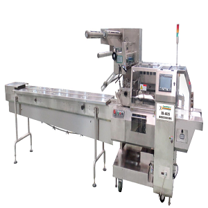HORIZONTAL FROZEN FOOD VEGETABLE PACKING MACHINE / FOOD TRAY FLOW WRAPPING MACHINE