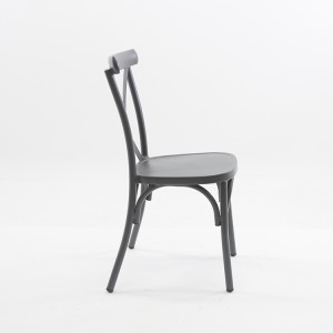 Ретро черен лек алуминиев трапезарен стол