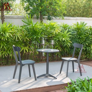 Jednoduchá hliníková zahradní bistro židle