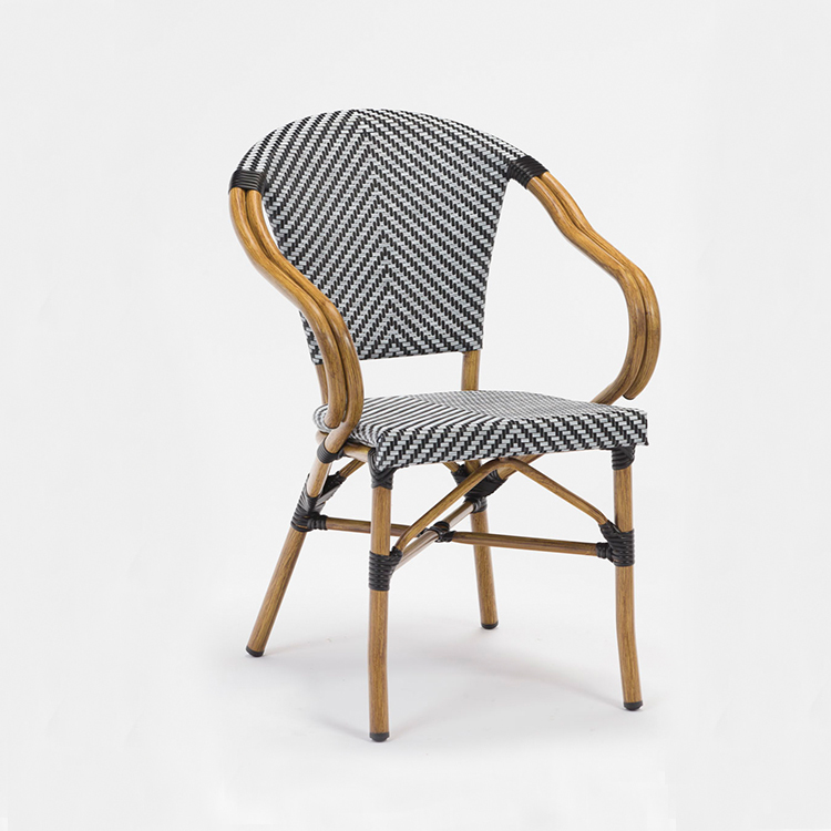 Fotelj za dvorišče iz tekstilne tkanine, ki ga je mogoče zložiti