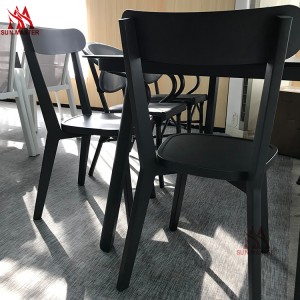 Proste aluminiowe krzesło bistro ogrodowe