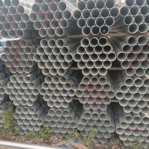 Скеле од галванизирана челична цевка Тркалезна топла натопена GI Галванска челична цевка за изградба на ASTM пред-галванизирана челична цевка