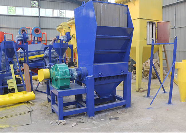 Chinese wholesale Waste Oil Treatment Equipment - Plastic crusher – Suyuan Lanning