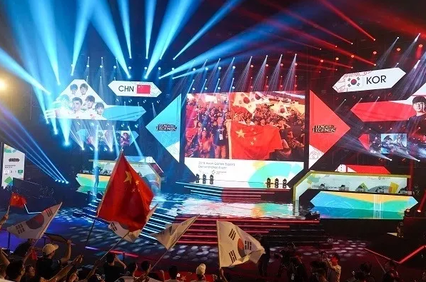 Rok 2019 je rokom prepuknutia e-športov a veľká LED obrazovka je „bitka“!