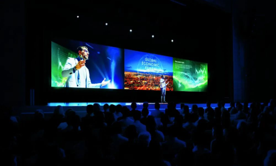 China opens the era of LED movie giant screen