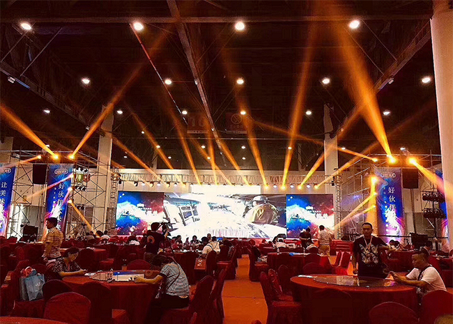 2018 China New Design Led Letter Light -
 RT4.8 Indoor LED Display – Radiant