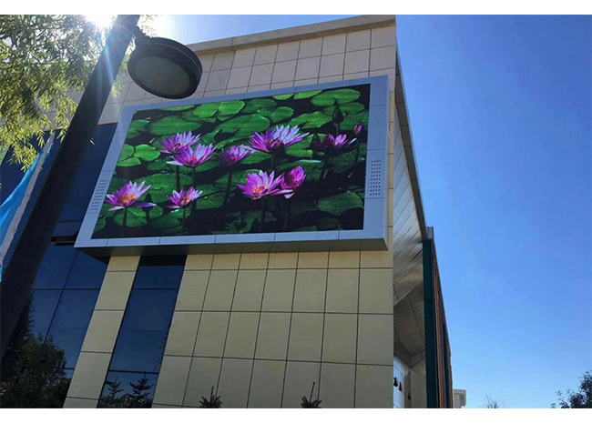 FXO5 LED-Bildschirm für digitale Bilder für architektonische Werbung im Freien